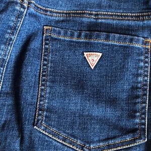 Classic Guess denim pencil skirt, size 29